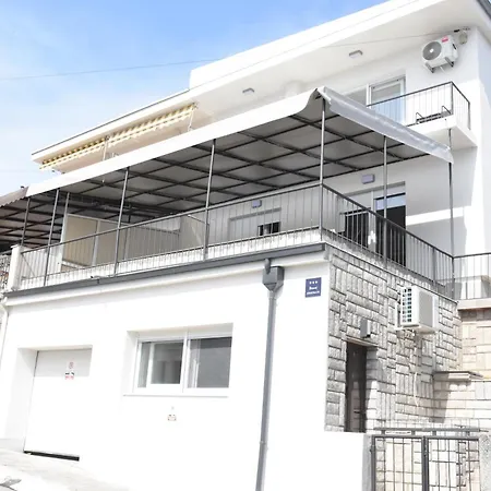 아파트 Modern In Crikvenica! Sea View! 크리크베니카
